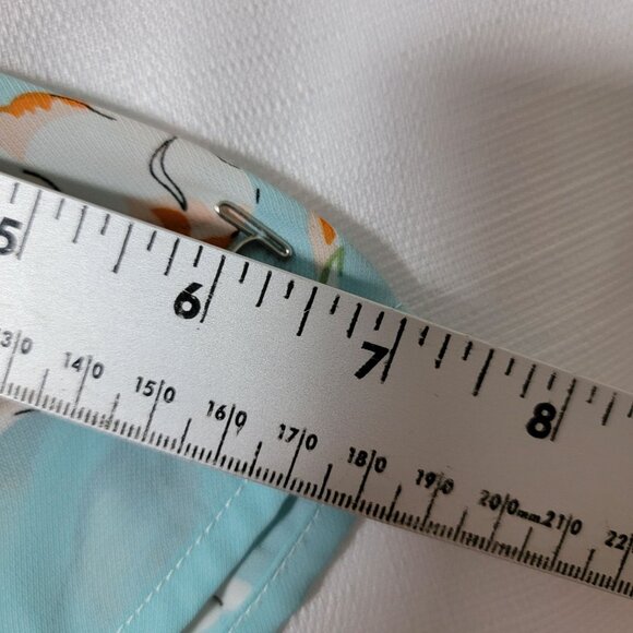 Fun2Fun Top Size 2XL Pull Over V Neck Short Sleeve Aqua Blue Floral - Picture 8 of 9